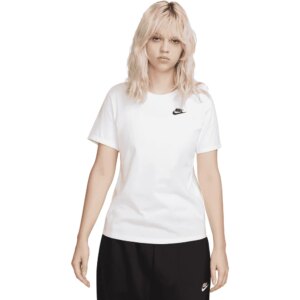Nike - Nike Sportswear Club Essentials T-Shirt weiß