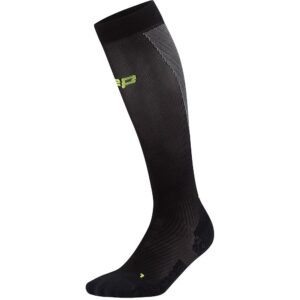 CEP - CEP Core Run Ultralight Tall Kompressions Socken white