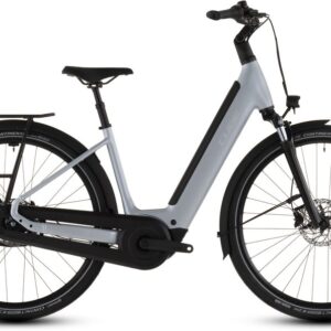 Cube Supreme Hybrid Comfort ONE 600 - 600 Wh - 28 Zoll - Tiefeinsteiger - 2026