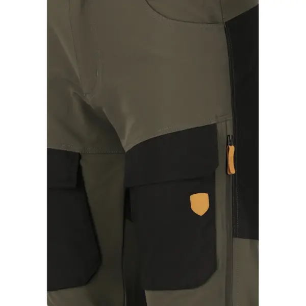 WHISTLER - Pants Beina