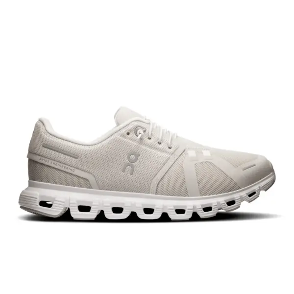 ON - Lifestyle-Sch. nieder Da Cloud 6 Wide