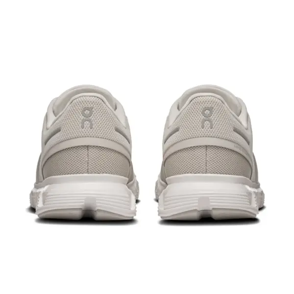 ON - Lifestyle-Sch. nieder Da Cloud 6 Wide